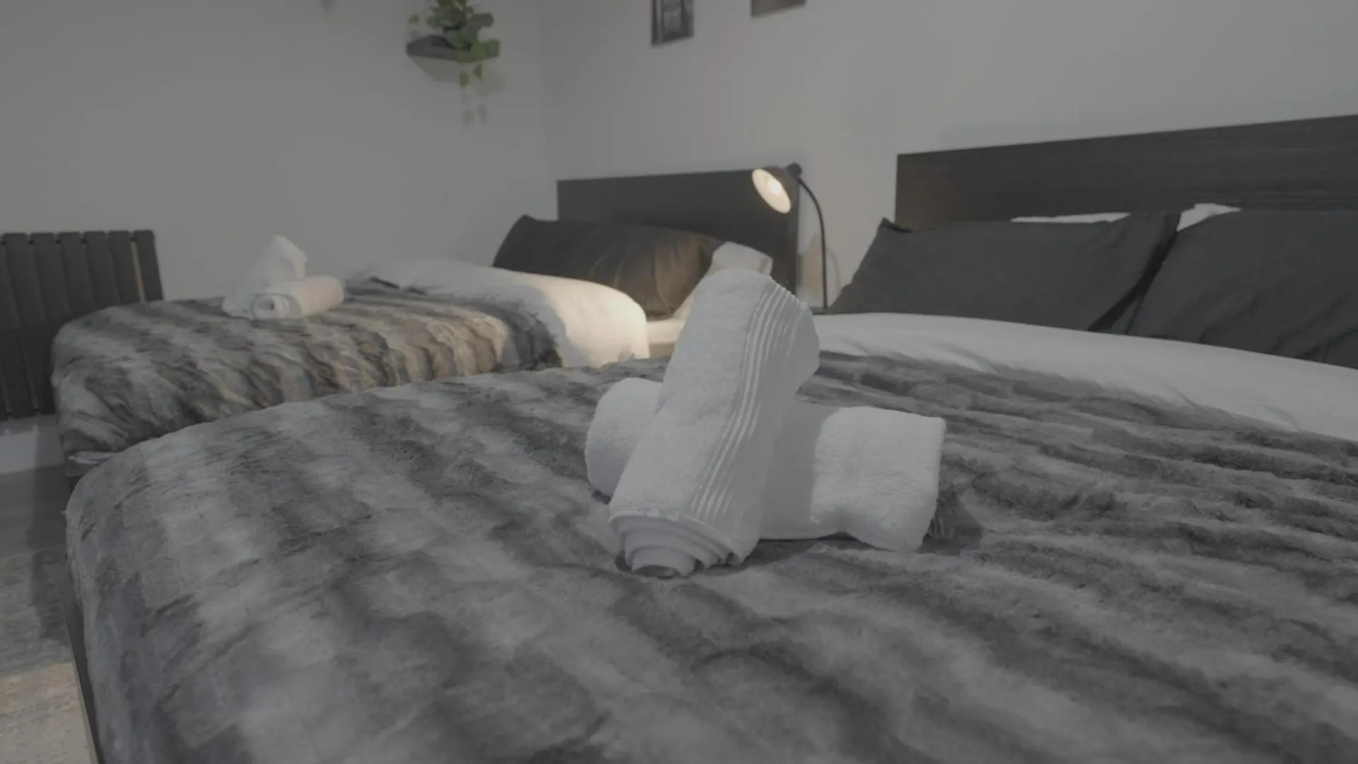 3Br Gem - Netflix - Near Top Attractions - O2 بيت للعطل